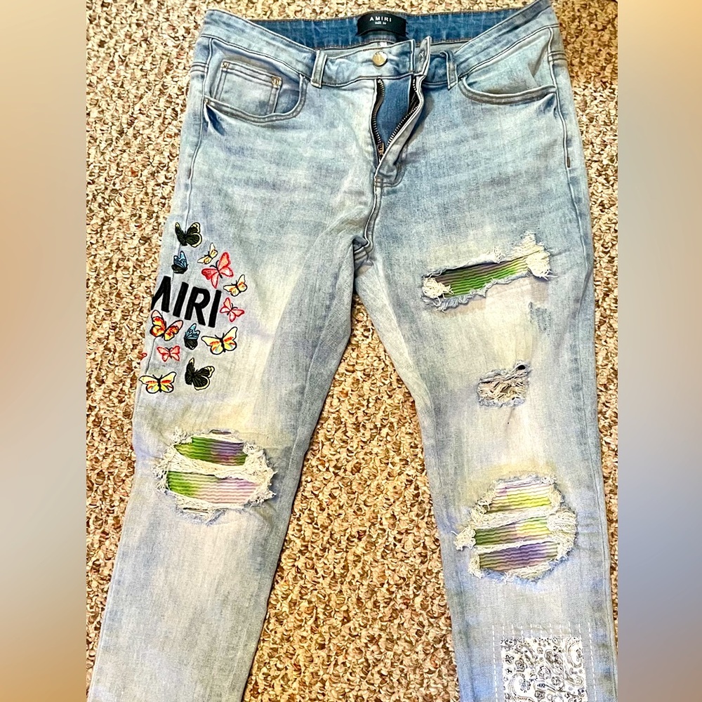 AMIRI distressed jeans. Size 33